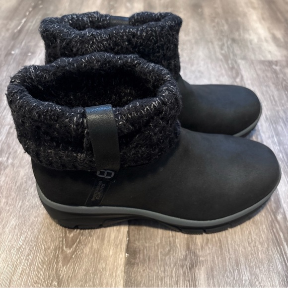 Woman's Boots SKECHERS Easy Going - Cozy Weather 2 Suede Hands Free Slip-ins 7 - Picture 2 of 6